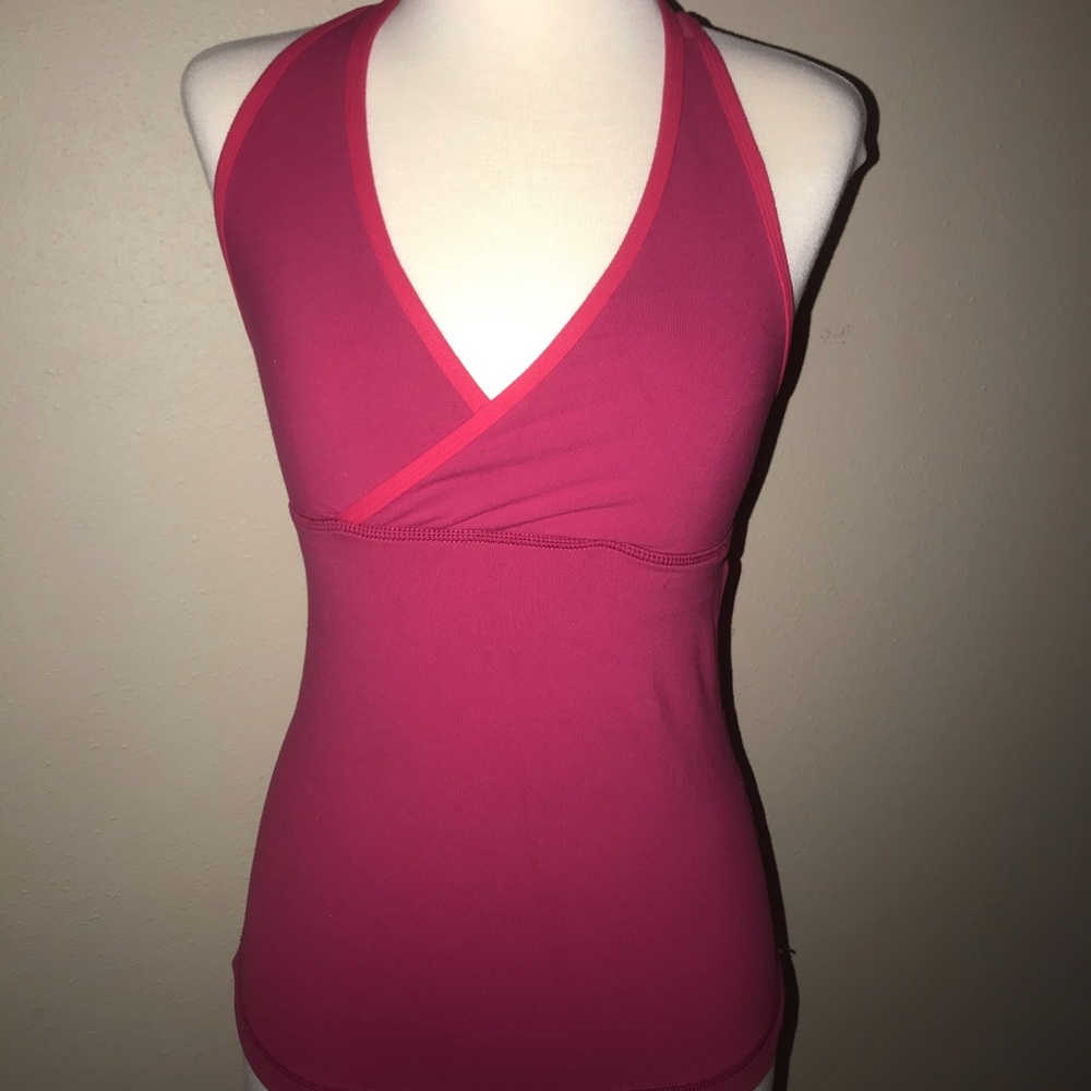 Lululemon Racerback Top w/Built In Bra - Picture 4 of 4